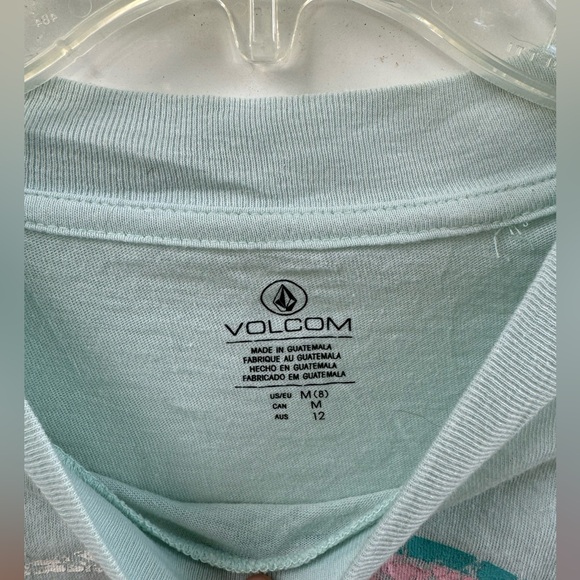 Volcom cropped graphic tee size M - Picture 2 of 3